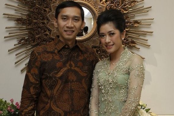 Ketika SBY Resmi Melamar Putri Hatta Rajasa untuk Ibas - JPNN.COM