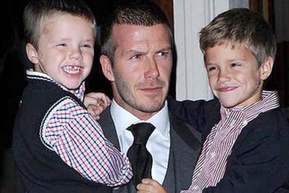 Anak Beckham Sayang Adik - JPNN.COM