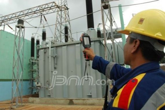 Dahlan Janji Pecat Petugas PLN Nakal - JPNN.COM