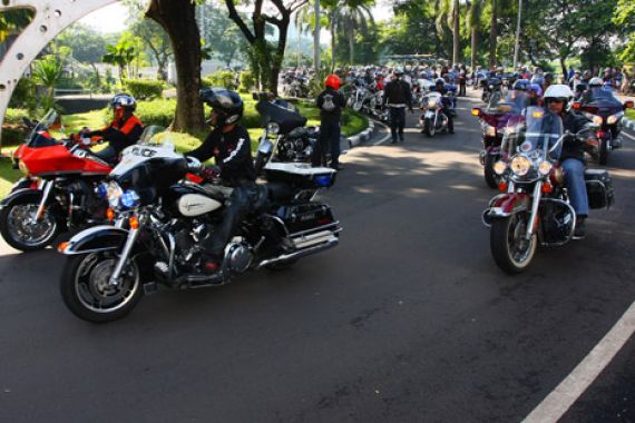 HDCI Touring Keliling Jakarta - JPNN.COM