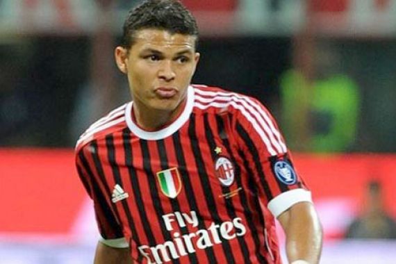 Thiago Silva Jadi Tumbal - JPNN.COM