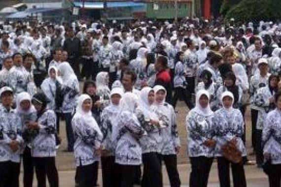 Rumit, Syarat Usulkan Formasi CPNS 2013 - JPNN.COM