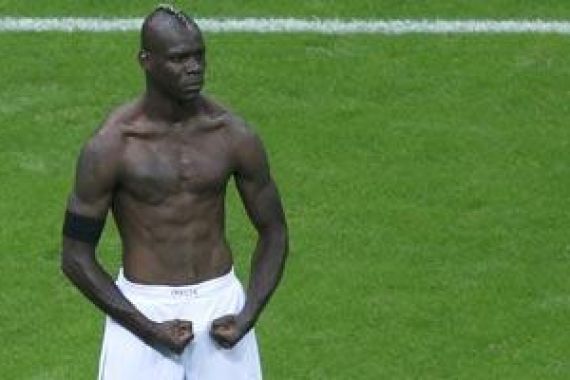 Balotelli Berburu Top Skor - JPNN.COM