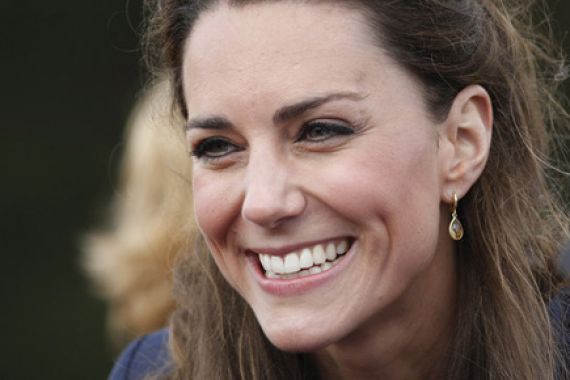 Kerajaan Inggris Diguncang Foto Topless Kate Middleton - JPNN.COM