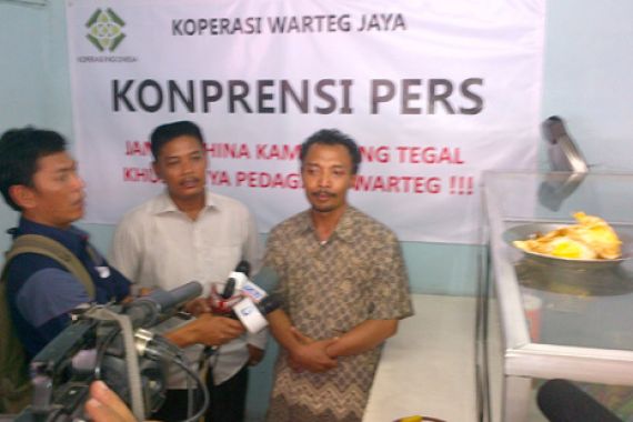 Merasa Dilecehkan, Pemilik Warteg Marah Atas Omongan Ahok - JPNN.COM