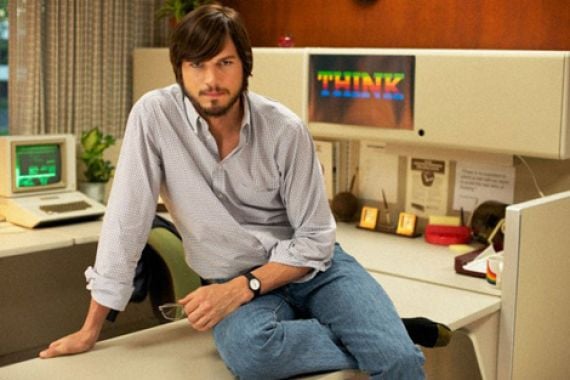 Ashton Kutcher Nyaris Identik Steve Jobs - JPNN.COM