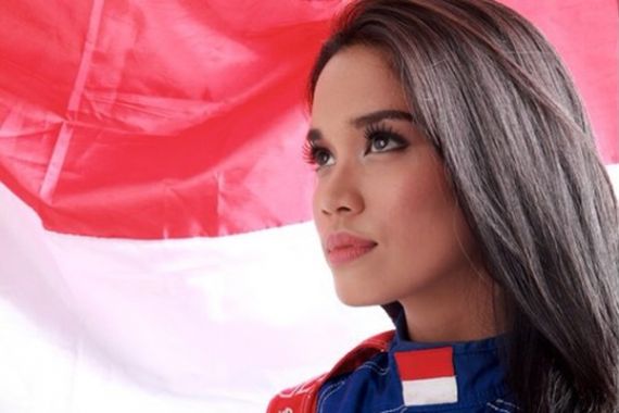 Alexandra Pede Naik Podium - JPNN.COM