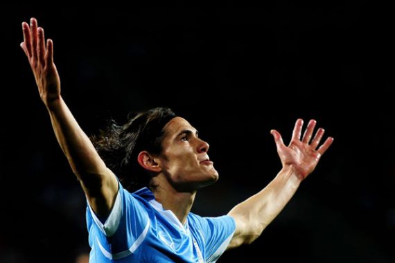 Napoli Bandrol Cavani Nyaris Rp 1 Triliun - JPNN.COM