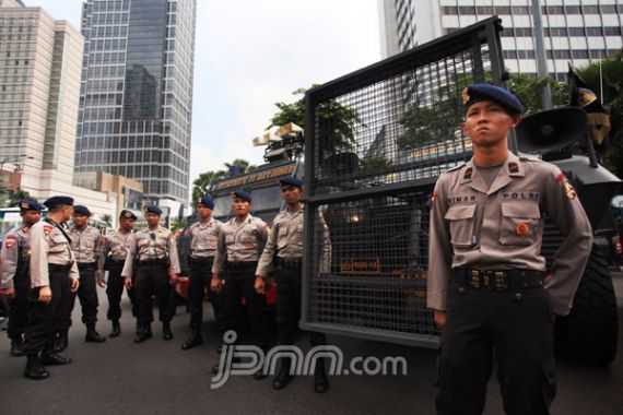 Demo Batal, Polda Tetap Turunkan 12.319 Personil - JPNN.COM