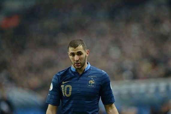 Deschamps Bela Benzema dan Pogba - JPNN.COM