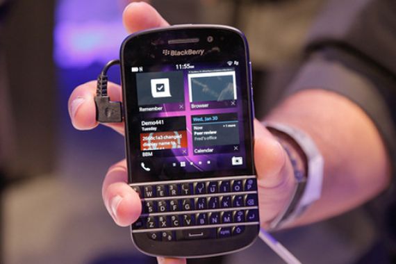 Indosat Hadirkan Prapembelian BlackBerry Q10 - JPNN.COM