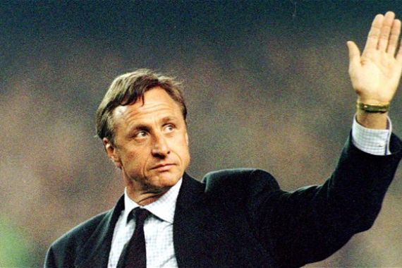 Cruyff Sarankan Barca Jual Messi - JPNN.COM