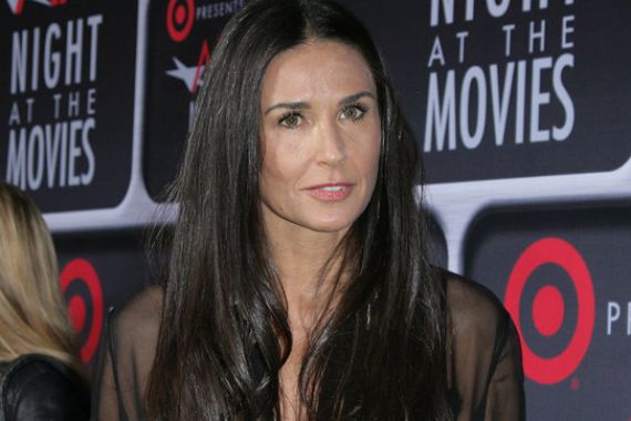 Sepi Tawaran, Demi Moore Pensiun dari Akting - JPNN.COM