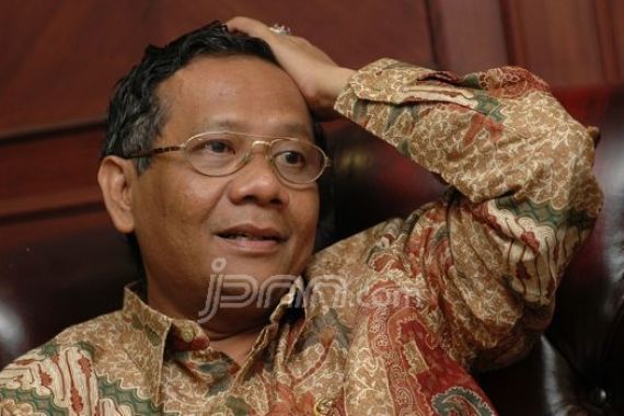 Ragukan Keterbukaan Konvensi Demokrat, Mahfud Belum Niat Daftar - JPNN.COM