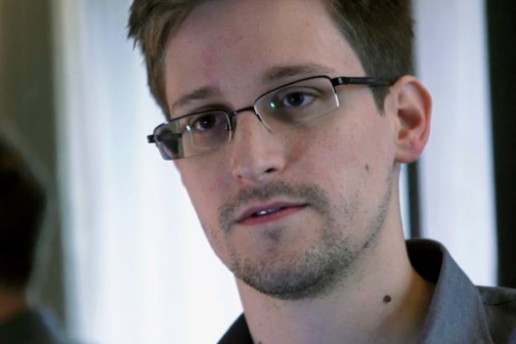 Snowden Belum Terima Suaka Venezuela - JPNN.COM