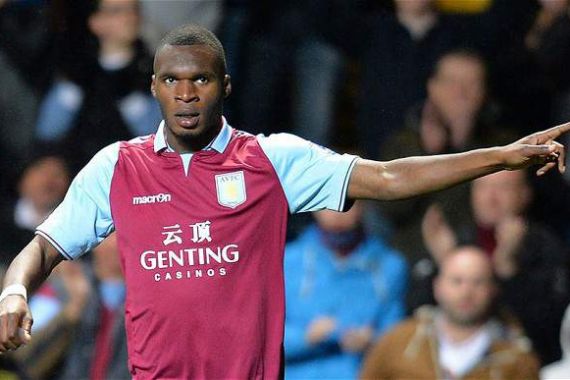 Pilih Bertahan di Villa, Benteke Bikin Chelsea Gigit Jari - JPNN.COM