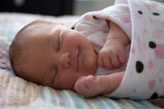 Tujuh Mitos Seputar Kesehatan Bayi - JPNN.COM