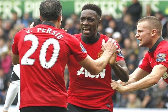 RVP-Welbeck Menangkan MU - JPNN.COM