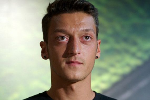 Timnas Jerman Kompak Kritik Madrid karena Jual Ozil - JPNN.COM