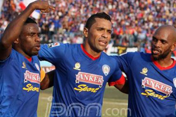 Bekuk Persiram, Arema Amankan Runner Up ISL - JPNN.COM