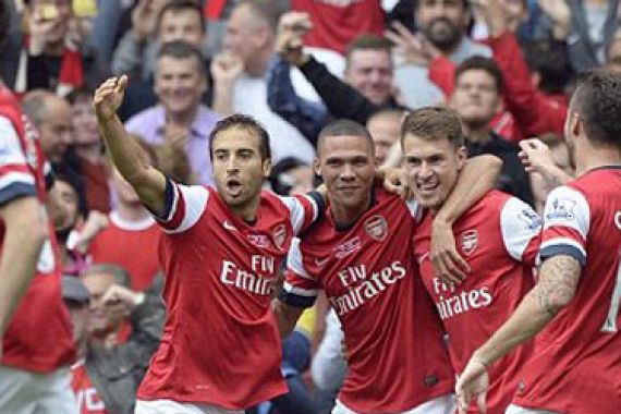 Gasak Stoke, Arsenal ke Puncak Klasemen - JPNN.COM