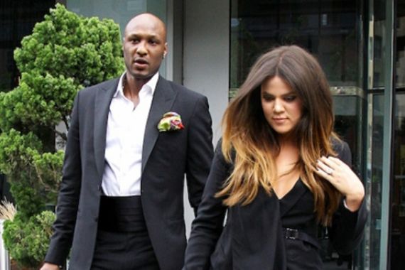 Kim Kardashian Paksa Adik Ceraikan Lamar Odom - JPNN.COM