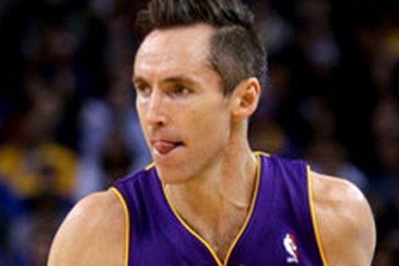 Steve Nash Belum Mau Pensiun - JPNN.COM