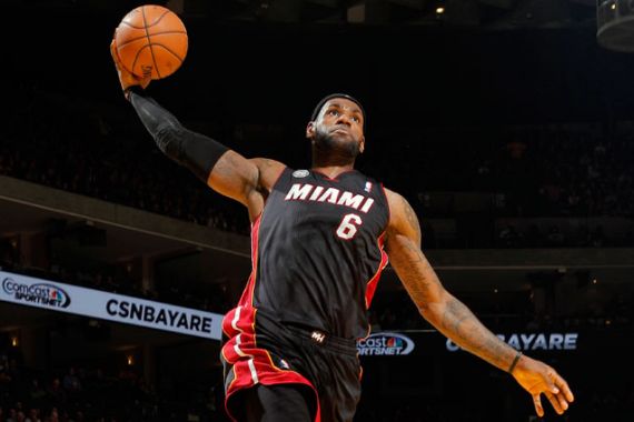 LeBron Cemerlang, Heat Menang - JPNN.COM