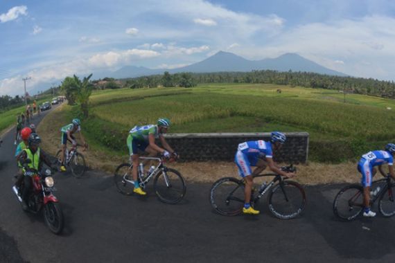 Pebalap Jepang Juara Etape Ketiga Tour de Ijen - JPNN.COM