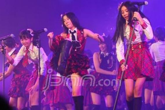 JKT48 Jadi Tamu Spesial di EFestival - JPNN.COM