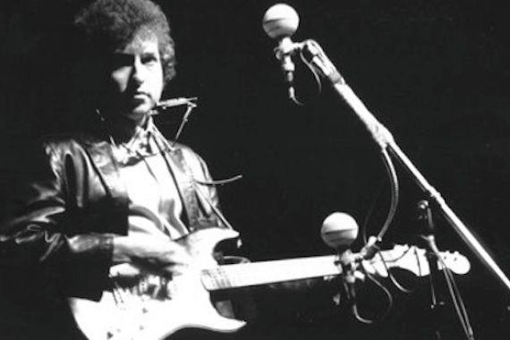 Gitar Listrik Bob Dylan Laku Rp 11 Milyar - JPNN.COM