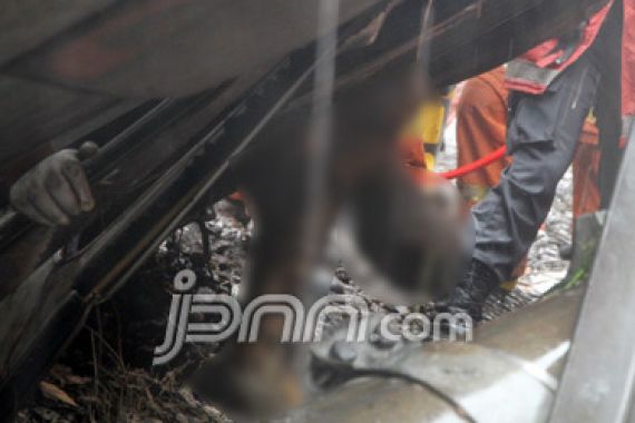 Inilah 78 Korban Kecelakaan KRL di Bintaro - JPNN.COM