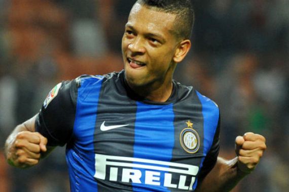 Alvarez Desak Inter Pertahankan Guarin - JPNN.COM