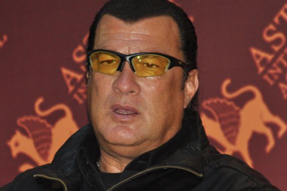 Steven Seagel Ingin Ikuti Jejak Arnold Schwarzenegger - JPNN.COM