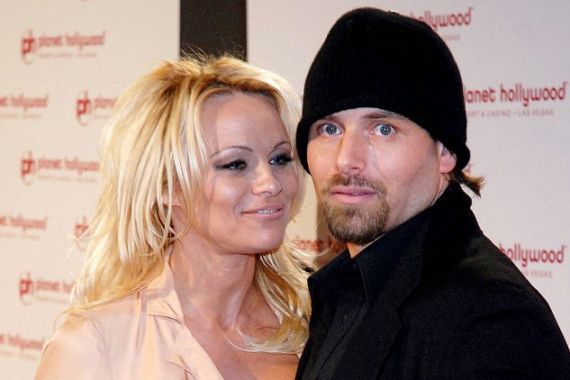 Pamela Anderson Dinikahi Mantan Suami - JPNN.COM