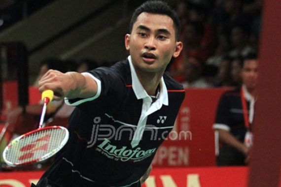 Tommy Jaga Asa Raih Juara Tunggal Putra - JPNN.COM