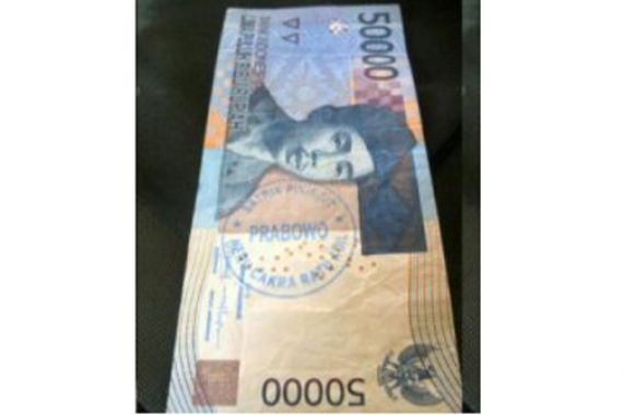 Uang Cap Prabowo Dianggap Kampanye Hitam - JPNN.COM