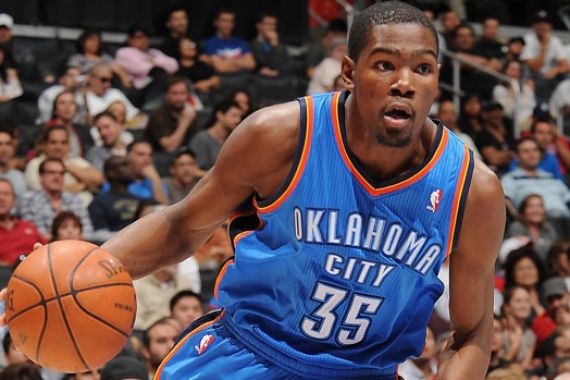 Thunder Jungkalkan Knicks, Durant Kalahkan Anthony - JPNN.COM