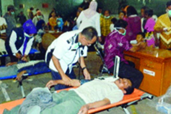 Pengungsi Kelud Mulai Diserang Batuk, Flu, dan Demam - JPNN.COM
