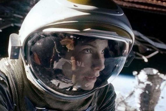 Gravity Sabet Penghargaan Terbaik di Ajang BAFTA - JPNN.COM