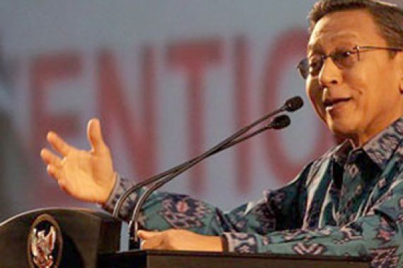 Boediono Ada di Dakwaan Century, SBY No Comment - JPNN.COM