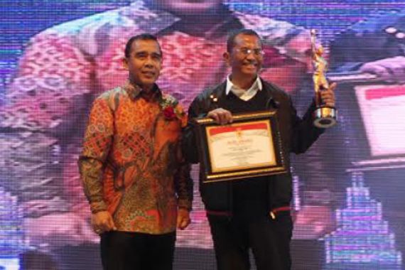 Kementerian BUMN Dapat Anugerah Dari KONI - JPNN.COM