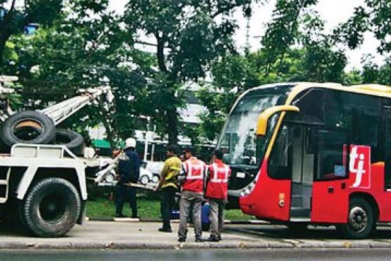 Kejagung Selidiki Pengadaan Transjakarta - JPNN.COM