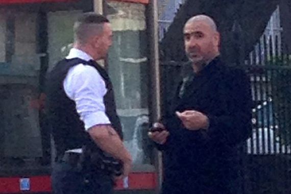 Eric Cantona Ditangkap Polisi London - JPNN.COM