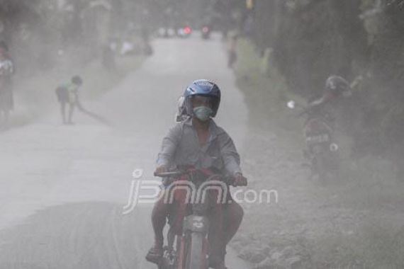 Merapi Bergemuruh, BPPTKG Minta Warga Tetap Tenang - JPNN.COM