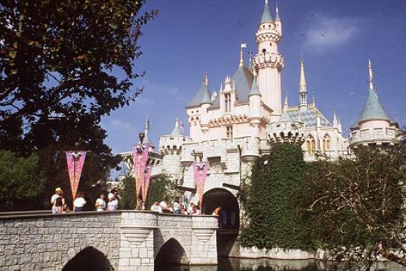 Gempa 5,1 SR Landa Los Angeles, Disneyland Tutup - JPNN.COM