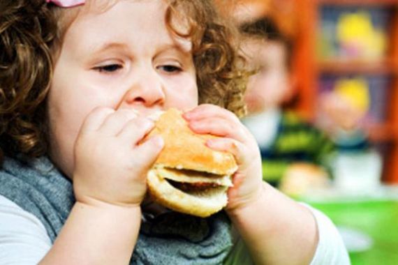 Junk Food Bikin Anak Gemuk Meski Rajin Olahraga - JPNN.COM