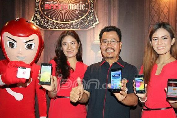 Smartfren Luncurkan 4 Smartphone Andromax Seri Terbaru - JPNN.COM