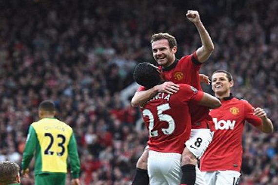 Mata Bahagia MU Dilatih Giggs - JPNN.COM