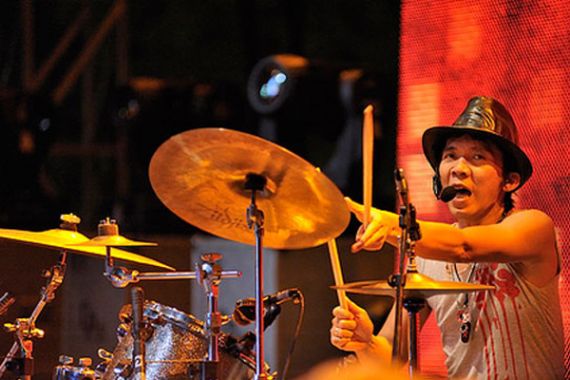 Bimbim Slank: Jokowi-Mahfud Lebih Pas, JK Sudah Sepuh - JPNN.COM